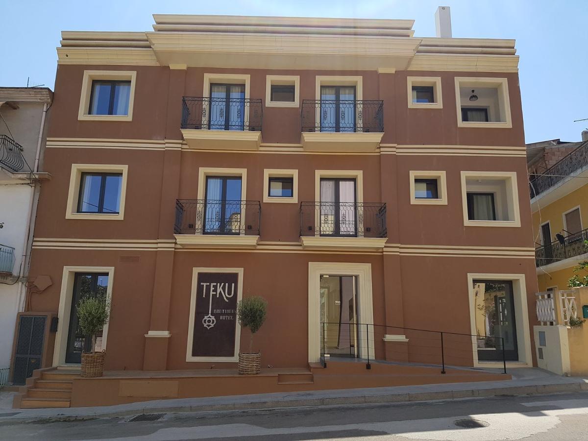 בארי סארדו Teku Sardinia Boutique Hotel מראה חיצוני תמונה